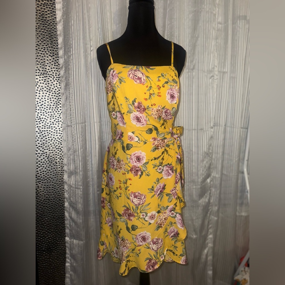Xhilaration Yellow Floral Midi Dress
